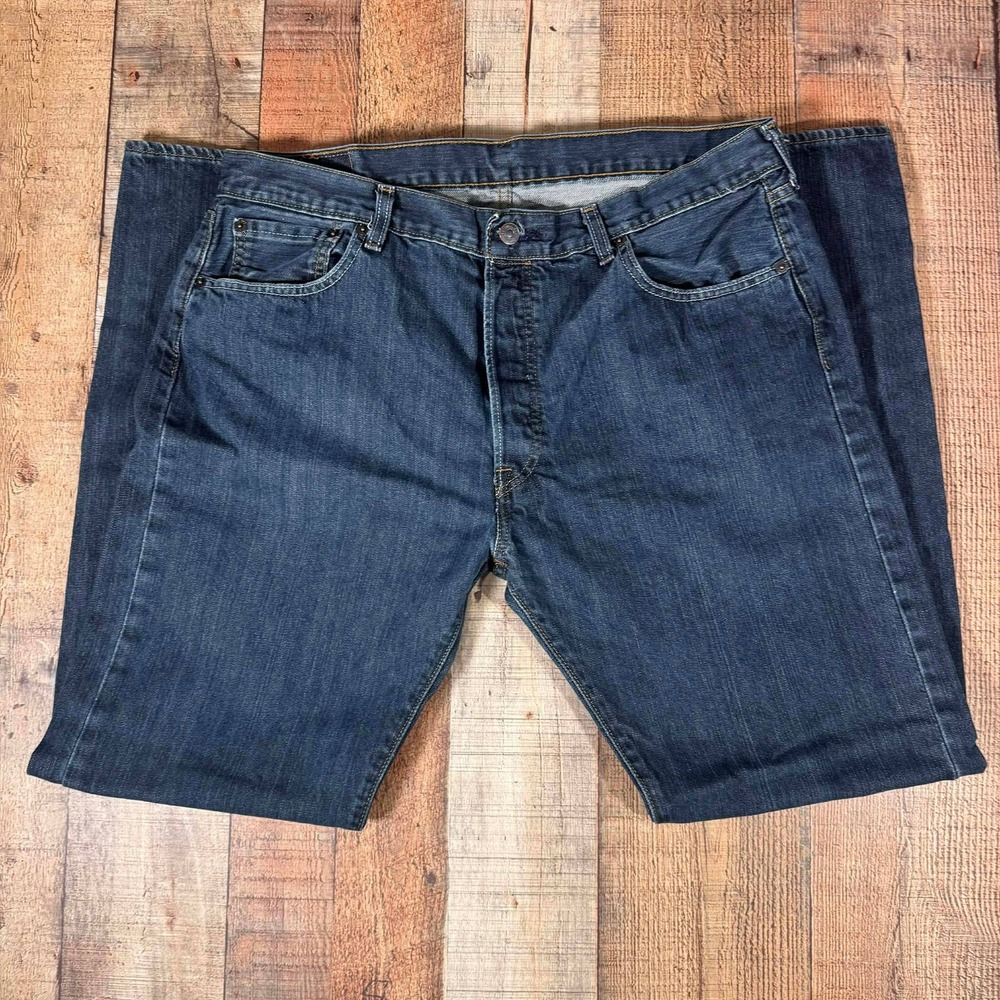 Levis 501 Original Fit Jeans Mens 36x32 Blue Denim Button Fly Straight Leg
